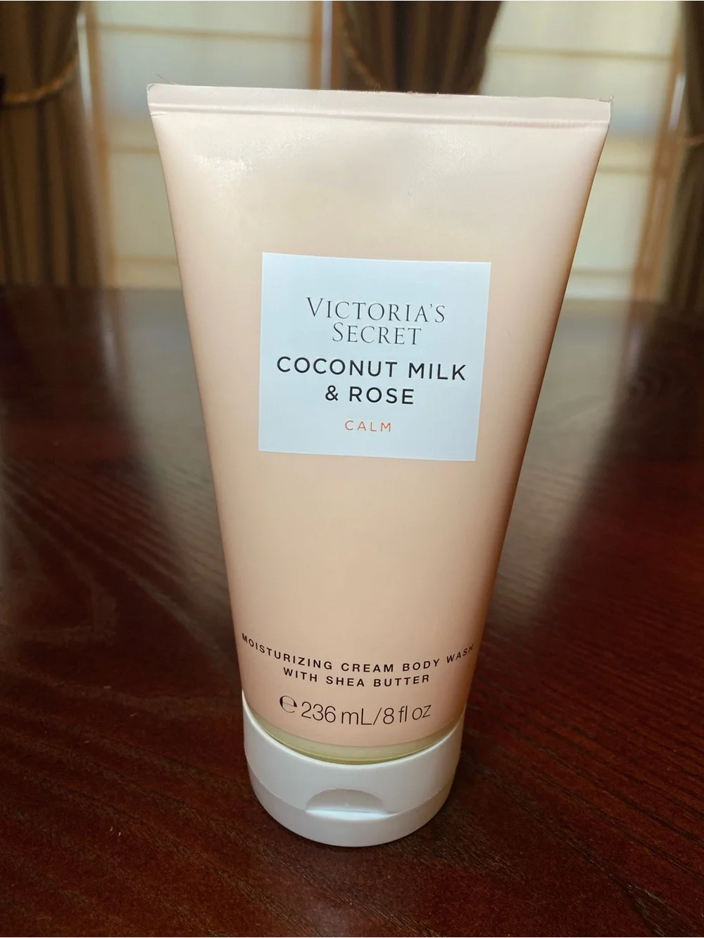 Victoria's Secret Coconut Milk & Rose Body Wash 8 Oz